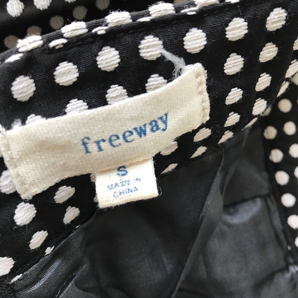 Freeway Pleated Skirt, S - Picture 5 of 7